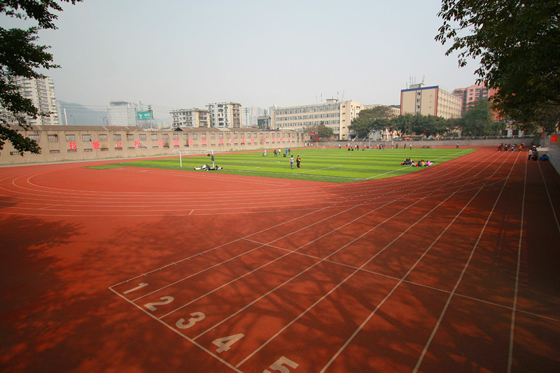 2020年重慶云陽鳳鳴中學報名條件、招生要求及招生對象