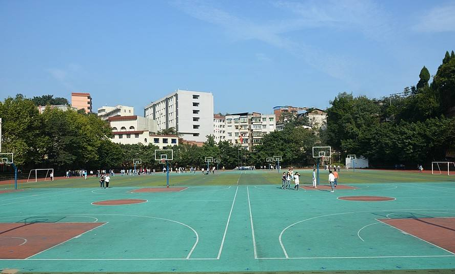 重慶墊江縣沙坪中學(xué)校怎么樣