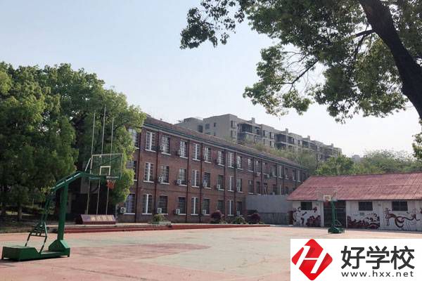 邵陽市通達職業(yè)技術學校有什么優(yōu)勢?學費多少?