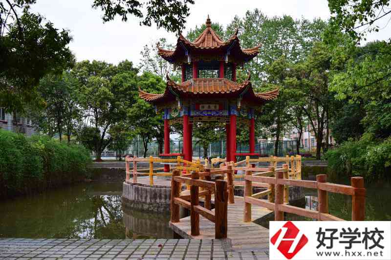 永州市工業(yè)貿(mào)易中等專業(yè)學校風景